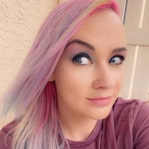 Meet your Posher, Cassie